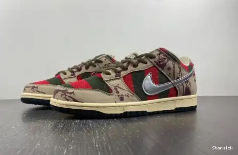SB  Dunk 313170-202 Krueger Freddy Nike Low  0614